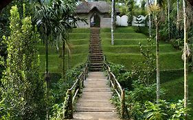 Amritara Shalimar Spice Garden Resort & Spa